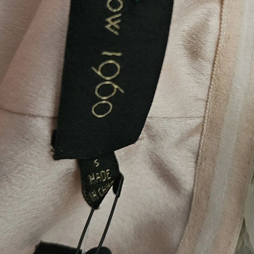 NWT/ House of Harlow 1960 X REVOLVE Burna Blouse in Cream Small - Picture 7 of 8